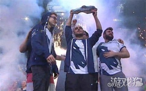 将更趋理性 将更趋理性